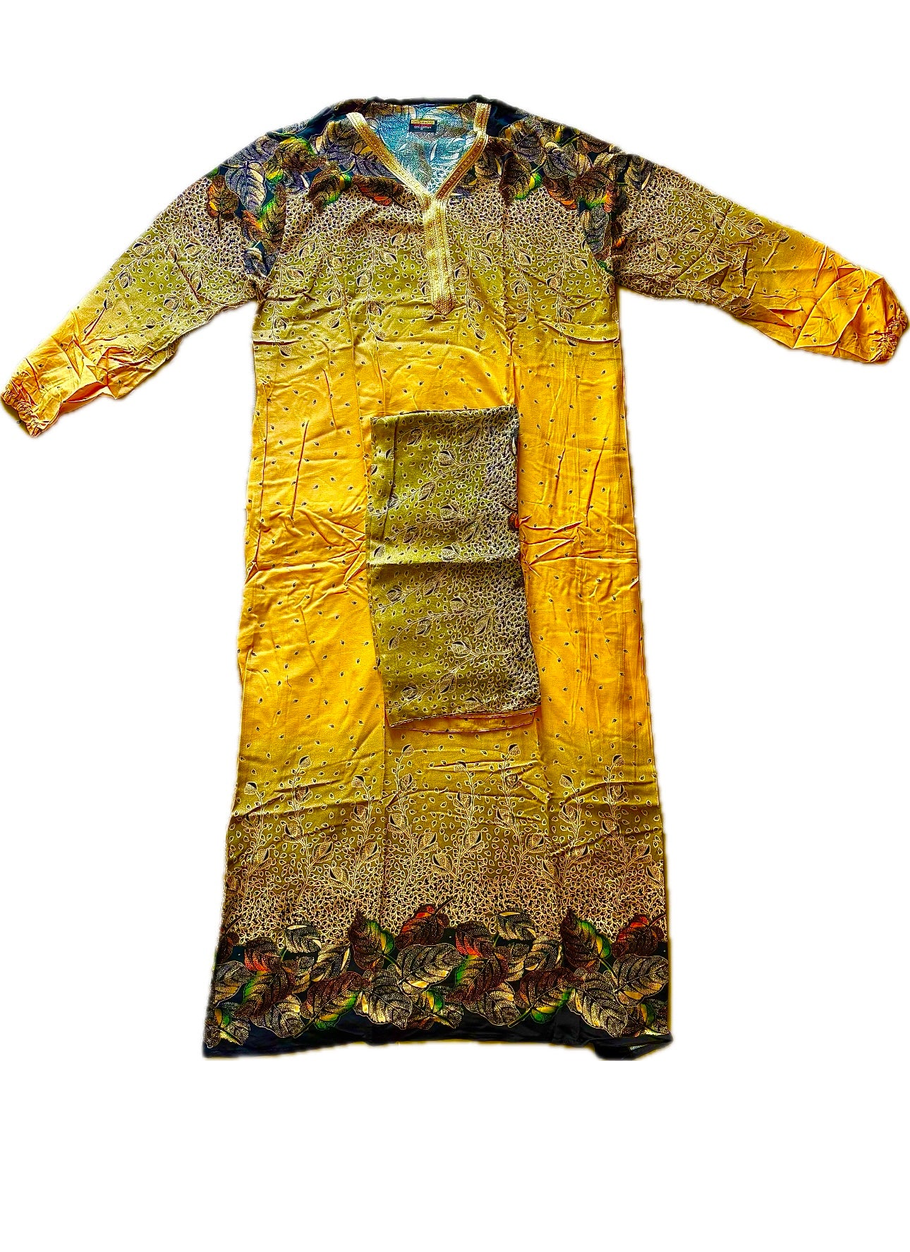 عبايه ملونه مع طرحه