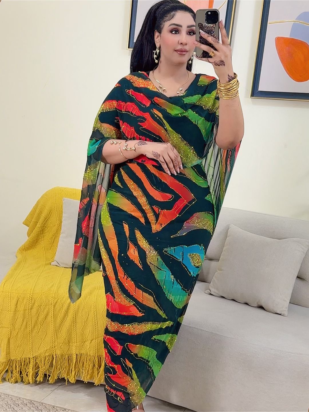 توب حرير مشغول